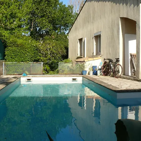 Privee Dans Avec Piscine En Petite Camargue Lattes